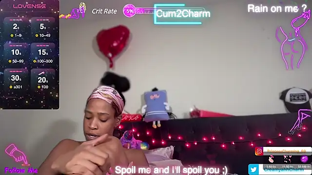 Snapshot of Cum2Charm chatting on March 9, 10:41 am Cum2Charm online show from March 9, 10:41 am