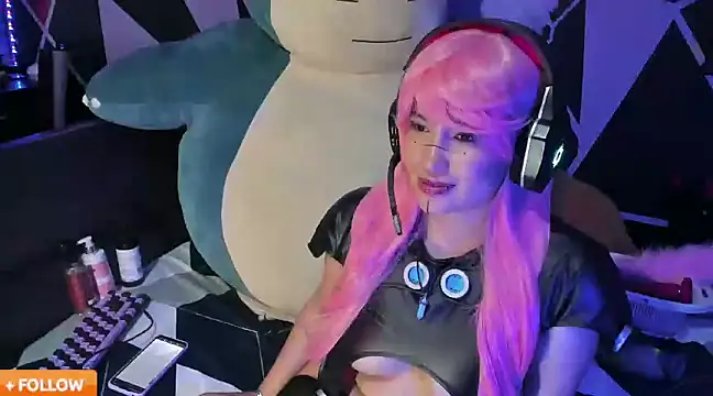 Snapshot of Emilythemachine chatting on February 27, 1:38 am Emilythemachine online show from February 27, 1:38 am