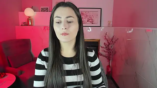 KylieMellow online show from September 30, 1:27 pm