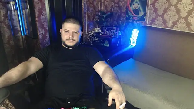Snapshot of thor_master chatting on April 8, 2:11 am thor master online show from April 8, 2:11 am