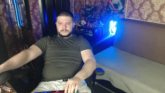 Snapshot of thor_master chatting on April 21, 2:51 am thor master online show from April 21, 2:51 am
