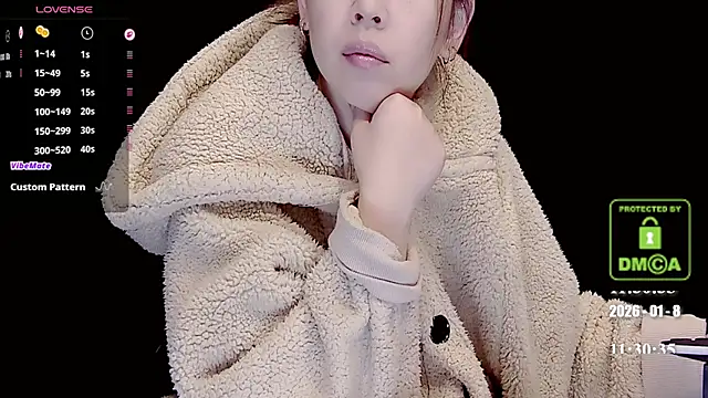 Snapshot of melia_Z chatting on January 8, 3:31 am melia Z online show from January 8, 3:31 am