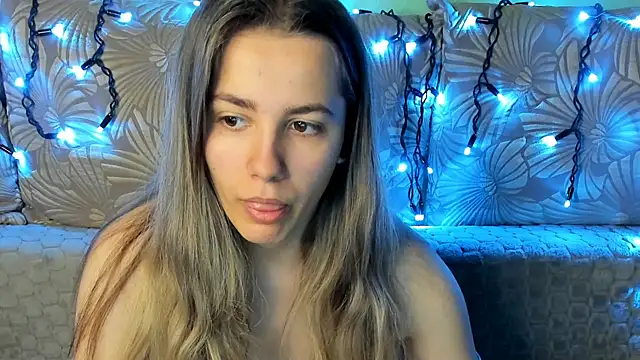 MaggieCake online show from January 15, 4:17 am