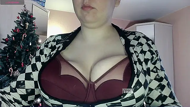 Mrs Dream online show from April 29, 3:05 pm