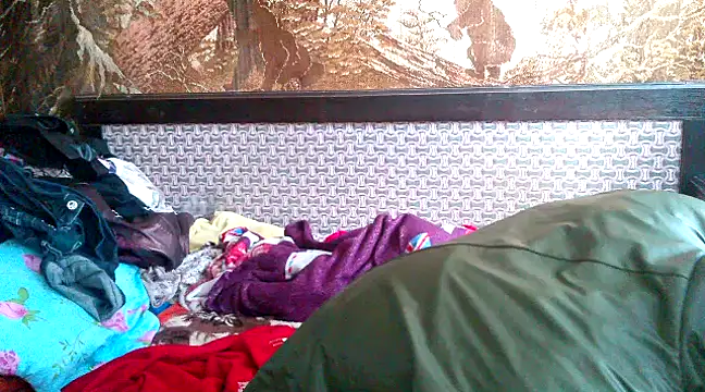 Snapshot of WildMissNiks chatting on March 11, 12:06 pm WildMissNiks online show from March 11, 12:06 pm