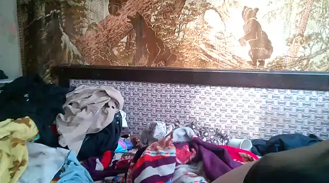 Snapshot of WildMissNiks chatting on March 12, 7:57 am WildMissNiks online show from March 12, 7:57 am