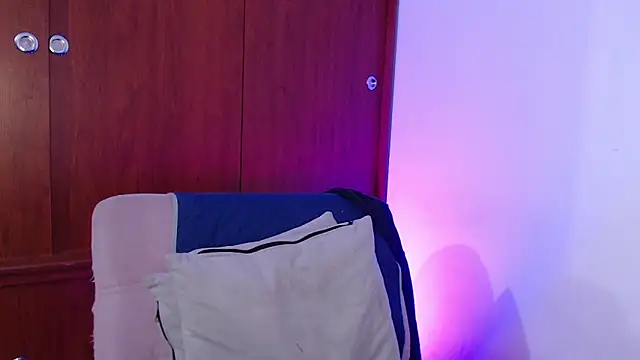 Raventh  online show from March 20, 1:27 pm