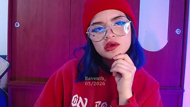 Snapshot of Raventh_ chatting on May 6, 12:32 pm Raventh online show from May 6, 12:32 pm