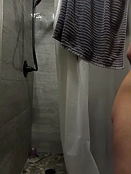 69RIPsta69 online show from November 29, 10:07 am