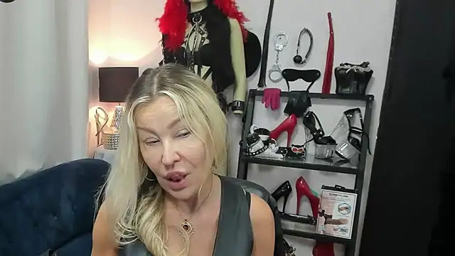 crystaLUX online show from May 12, 4:31 am