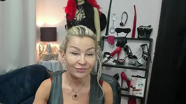crystaLUX online show from May 13, 4:32 am