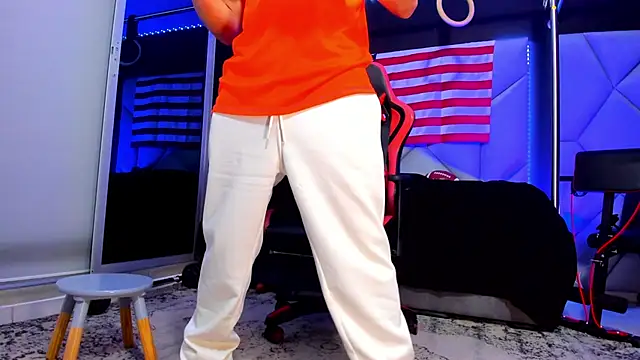 Aydenmiller96 online show from October 19, 3:18 am