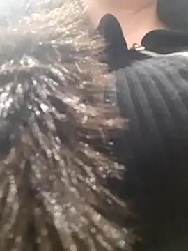 Snapshot of Dirtyfeelin chatting on November 28, 10:29 am Dirtyfeelin online show from November 28, 10:29 am