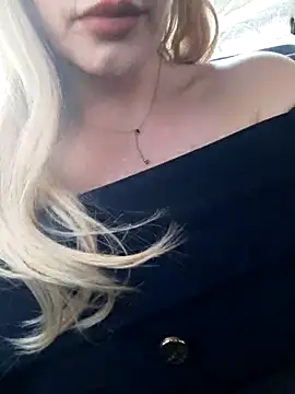 Snapshot of Dirtyfeelin chatting on January 17, 9:58 am Dirtyfeelin online show from January 17, 9:58 am