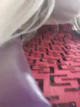 Snapshot of Dirtyfeelin chatting on February 8, 6:55 pm Dirtyfeelin online show from February 8, 6:55 pm