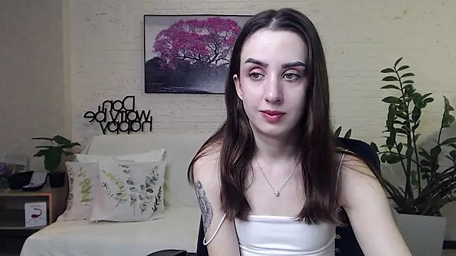 FranceskoJones online show from January 4, 8:59 pm
