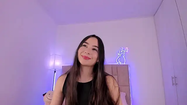 Snapshot of DannaTeen chatting on February 15, 9:26 pm DannaTeen online show from February 15, 9:26 pm