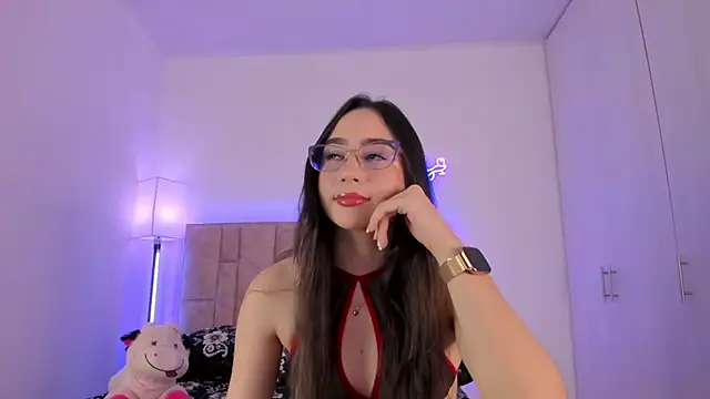 Snapshot of DannaTeen chatting on February 27, 7:15 pm DannaTeen online show from February 27, 7:15 pm