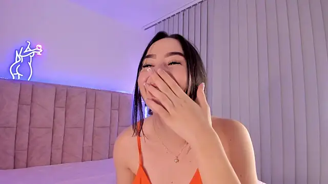 Snapshot of DannaTeen chatting on March 23, 12:04 am DannaTeen online show from March 23, 12:04 am