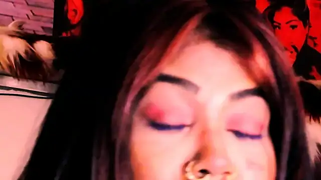 Snapshot of indian_dreamgirl chatting on March 12, 10:10 am indian dreamgirl online show from March 12, 10:10 am