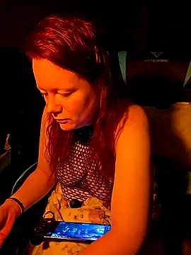 LilTokez online show from March 4, 12:33 pm