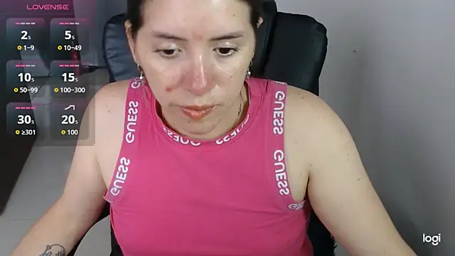 spicey latina online show from May 19, 8:26 pm