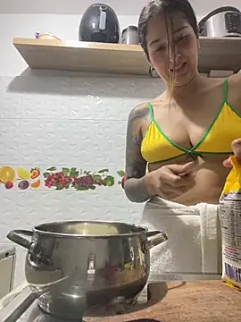 IsabellaVegaa online show from December 15, 2:19 am