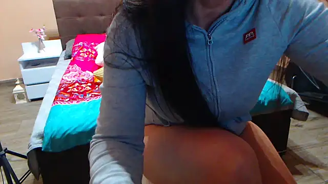 Snapshot of Gia888888 chatting on January 5, 9:47 pm Gia888888 online show from January 5, 9:47 pm
