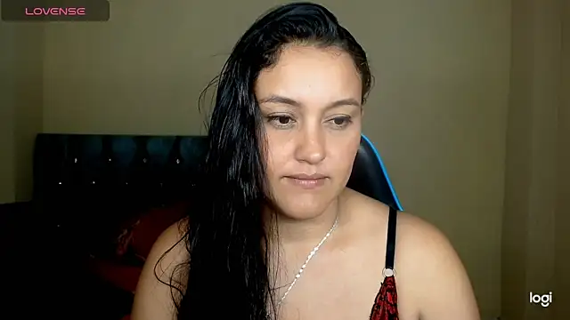 Snapshot of sexy_nurse_ chatting on December 10, 8:19 am sexy nurse online show from December 10, 8:19 am