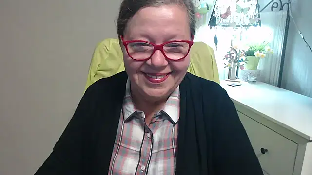 Adelewildx online show from October 1, 3:12 am