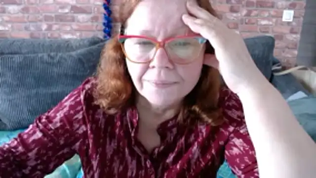 Adelewildx online show from December 17, 11:38 am