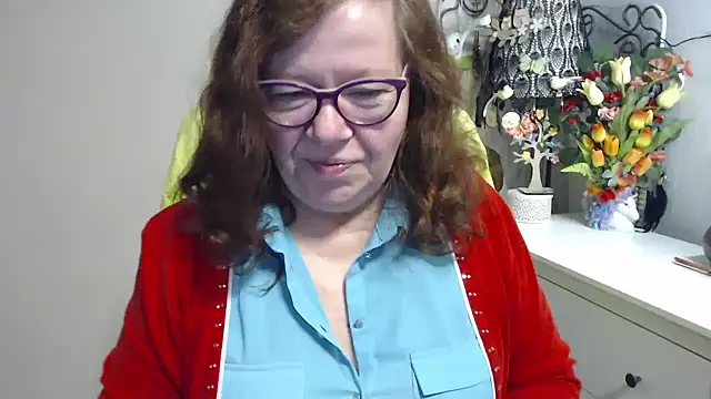 Adelewildx online show from March 26, 3:56 am