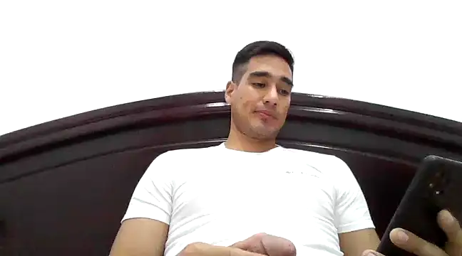 Eduardojc1992 online show from December 12, 5:10 am