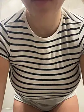 Liiaa online show from March 5, 6:23 pm