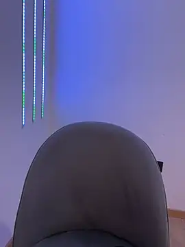 Liiaa online show from March 20, 12:43 pm