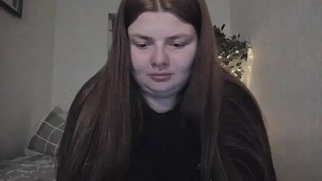 Snapshot of Eva_Shameless chatting on February 16, 8:33 pm Eva Shameless online show from February 16, 8:33 pm