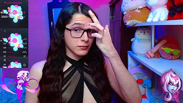 Snapshot of Alice_Bathory chatting on December 15, 9:20 pm Alice Bathory online show from December 15, 9:20 pm