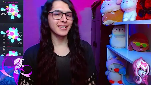 Snapshot of Alice_Bathory chatting on December 21, 10:51 pm Alice Bathory online show from December 21, 10:51 pm