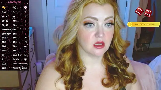 Snapshot of Cateycakes chatting on November 21, 8:57 am Cateycakes online show from November 21, 8:57 am