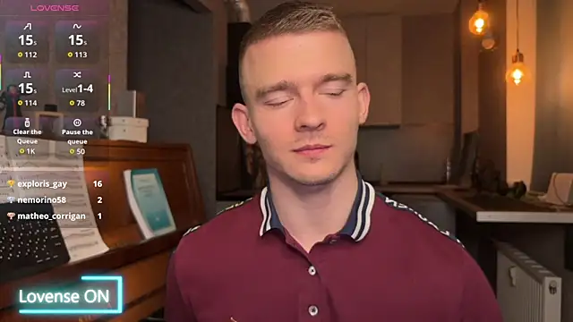 Snapshot of Marvelboy_ chatting on November 12, 4:51 pm Marvelboy online show from November 12, 4:51 pm