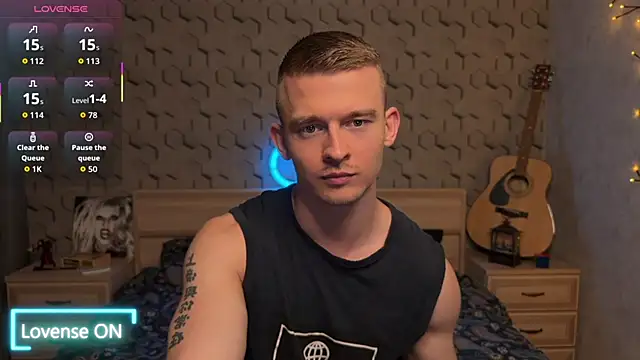 Snapshot of Marvelboy_ chatting on January 11, 1:43 am Marvelboy online show from January 11, 1:43 am