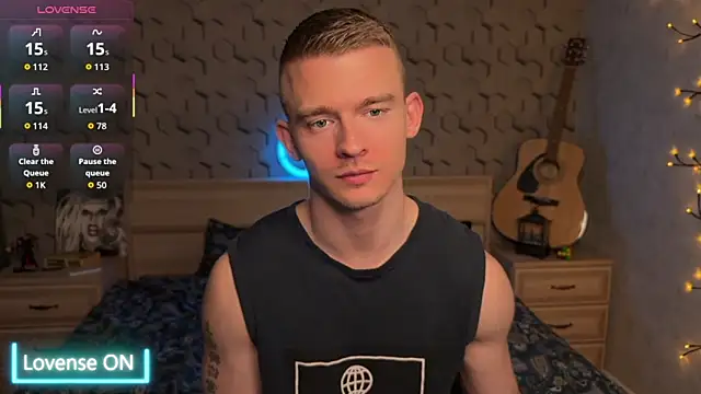 Snapshot of Marvelboy_ chatting on January 11, 11:43 pm Marvelboy online show from January 11, 11:43 pm