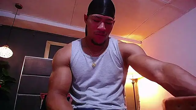 Snapshot of teddyfit19cm chatting on April 18, 1:59 pm teddyfit19cm online show from April 18, 1:59 pm