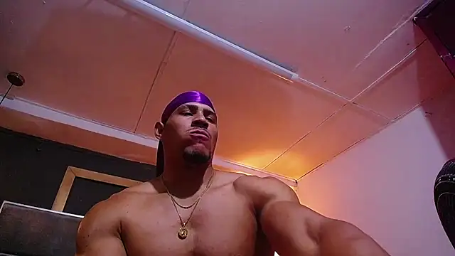 Snapshot of teddyfit19cm chatting on May 1, 1:48 pm teddyfit19cm online show from May 1, 1:48 pm