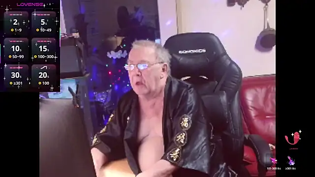 bebitzu online show from March 31, 7:03 pm