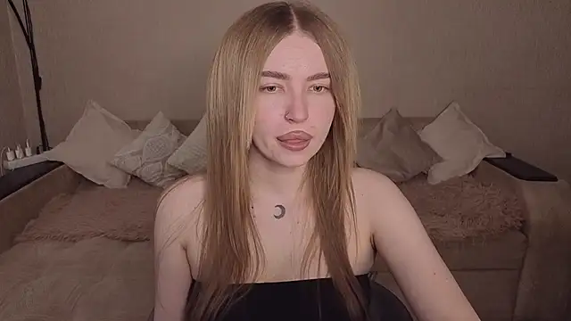 ViolettaLopez online show from May 9, 3:17 pm