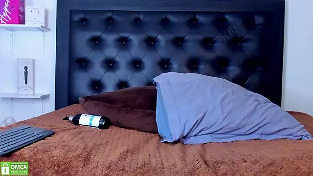 Alika Shanty online show from March 22, 2:09 pm