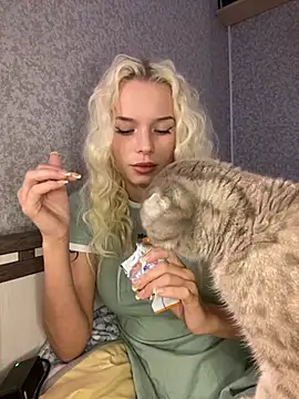 SIMBA BOS online show from October 2, 2:40 am