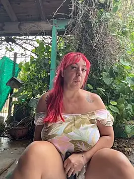 sofy alone online show from April 1, 1:12 pm