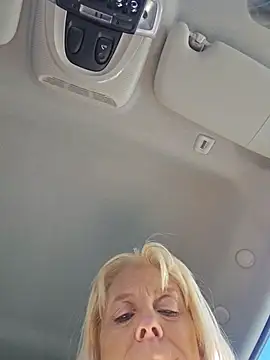 Snapshot of Nathotsexy1 chatting on February 17, 8:44 am Nathotsexy1 online show from February 17, 8:44 am